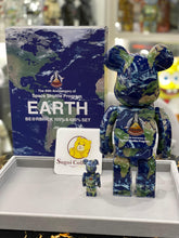 BE@RBRICK x NASA 地球 100%+400% 套装(Medicom Toy 25 周年展览专属)bearbrick